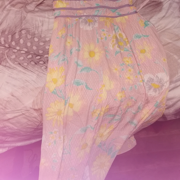 Free people, medium. Flowers, - Picture 3 of 3